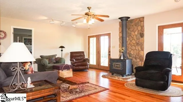 Property image 4 at 220 Ridge Way, Simpsonville, SC 29680