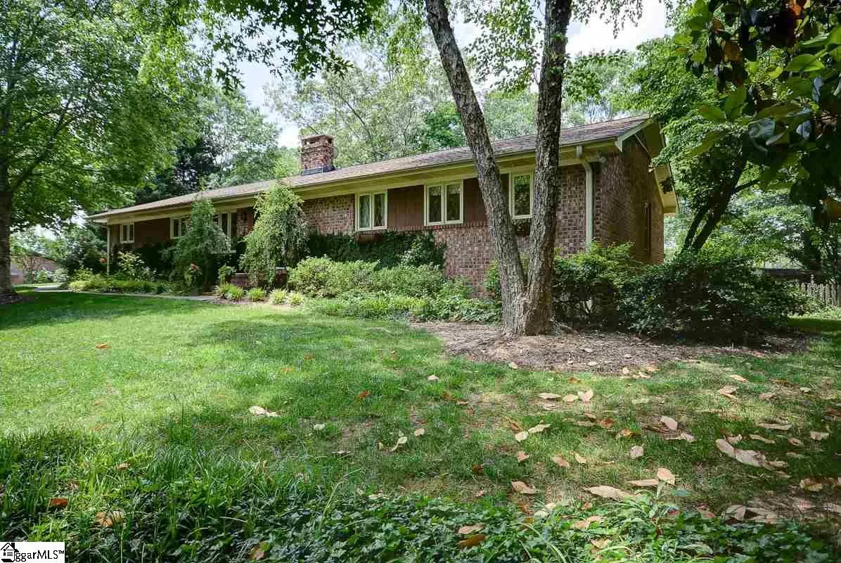 Property image 1 at 1608 E Saluda Lake Road, Greenville, SC 29611-2452