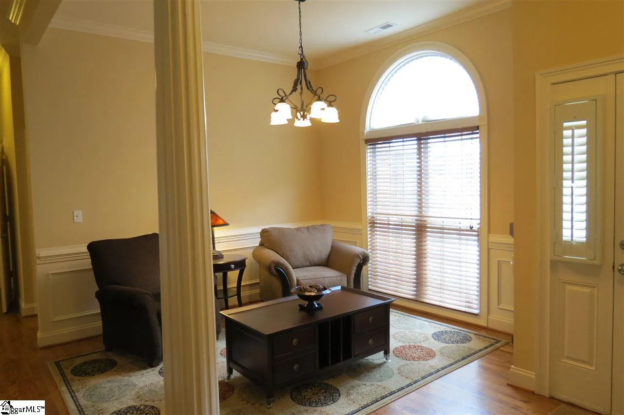 Property image 3 at 15 Belle Terre Court, Greenville, SC 29609