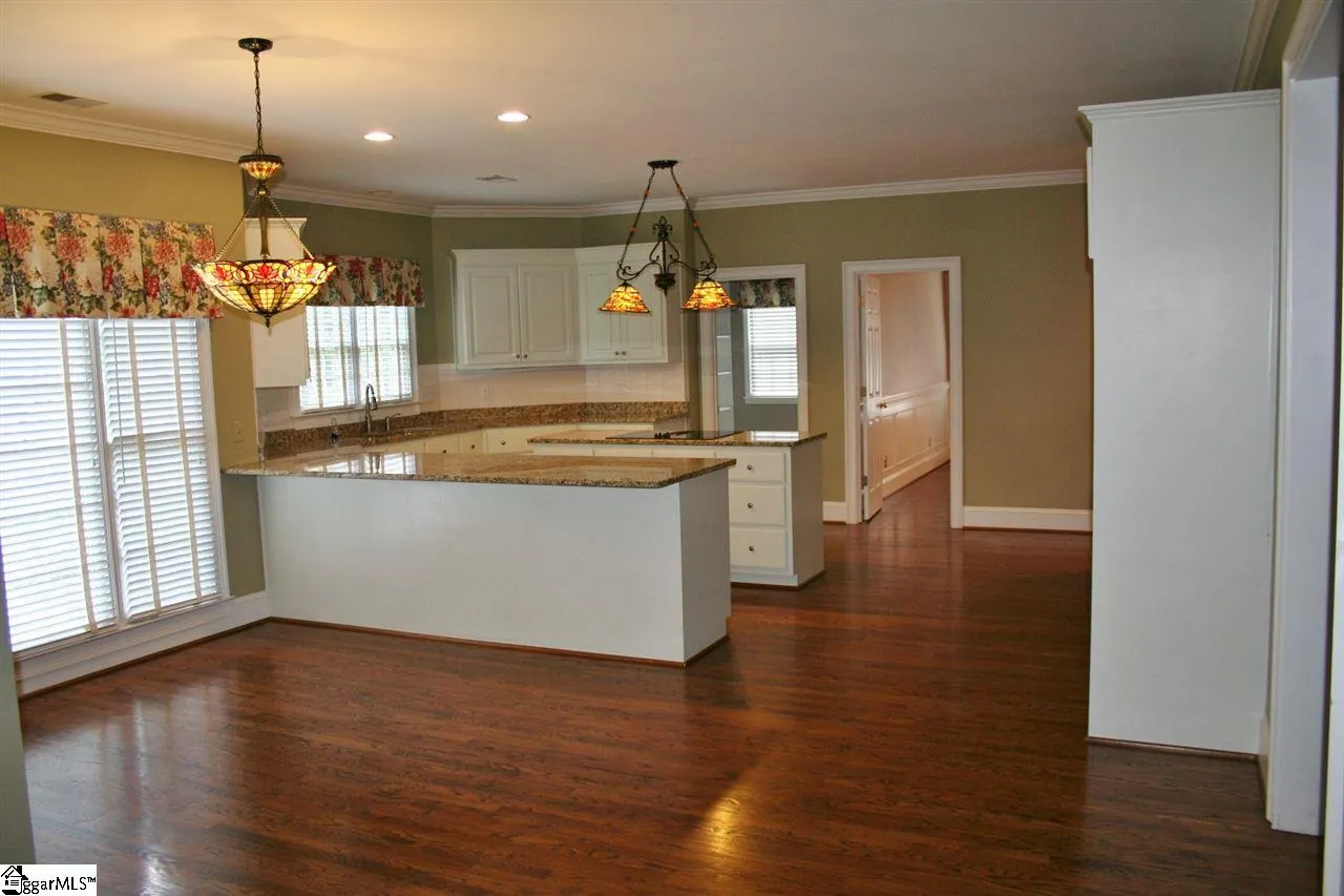 Property image 5 at 5 Calumet Court, Greenville, SC 29615-6005