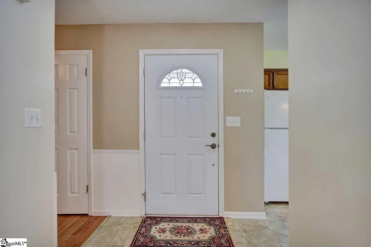 Property image 5 at 402 Laurel Tree Lane, Simpsonville, SC 29681