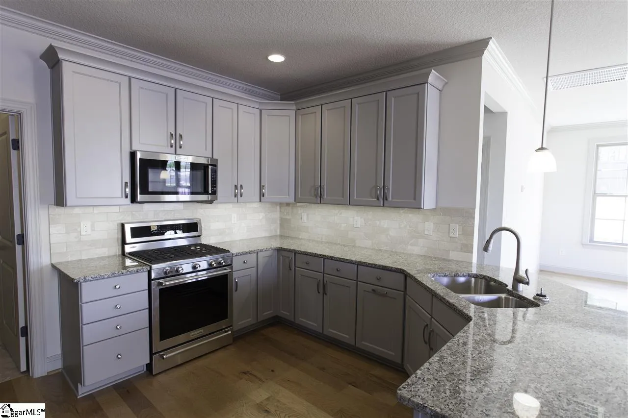 Property image 2 at 76 Vinton Drive, Greer, SC 29651