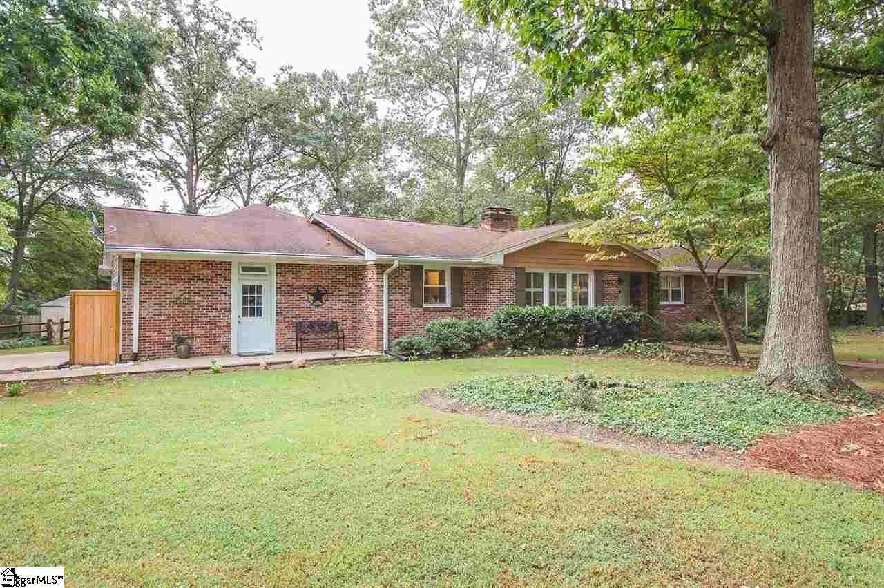 Property image 2 at 16 Kimberly Lane, Taylors, SC 29687-3815