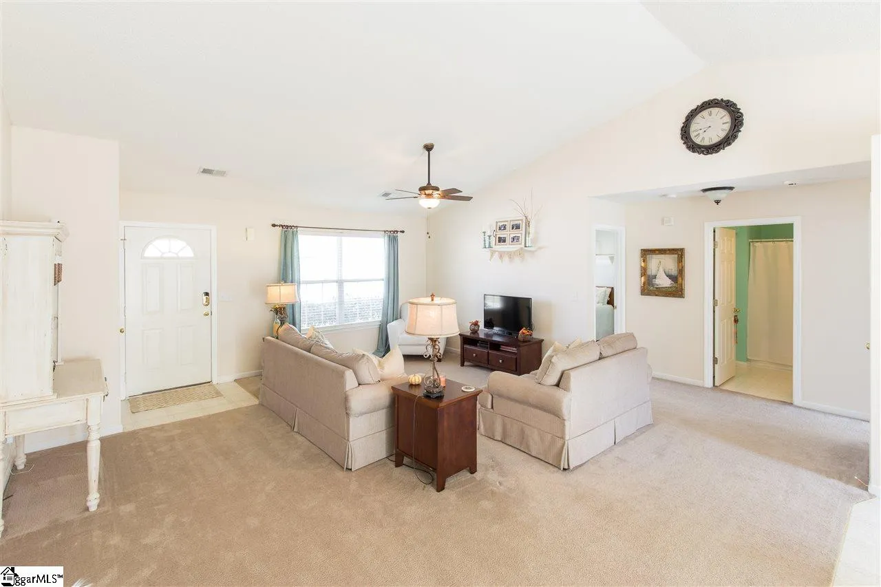 Property image 4 at 710 Hayden Court, Taylors, SC 29687
