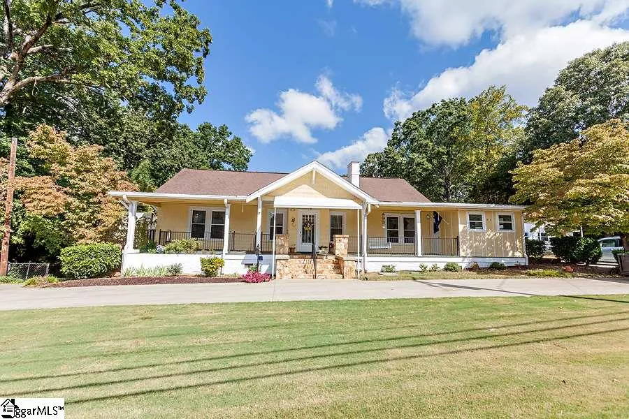 Property image 1 at 915 Rutherford Road, Greenville, SC 29609