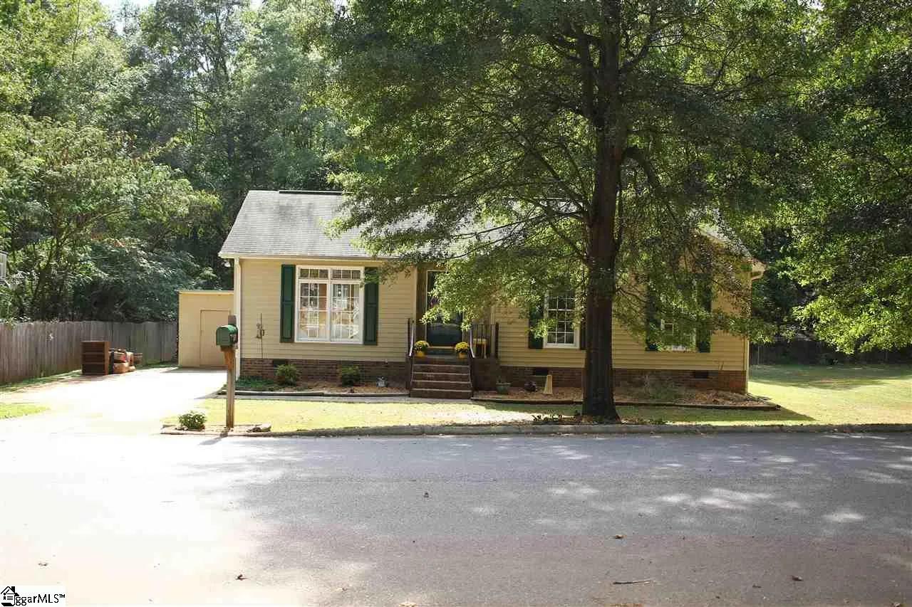 Property image 2 at 502 Idlewild Avenue, Greenville, SC 29605