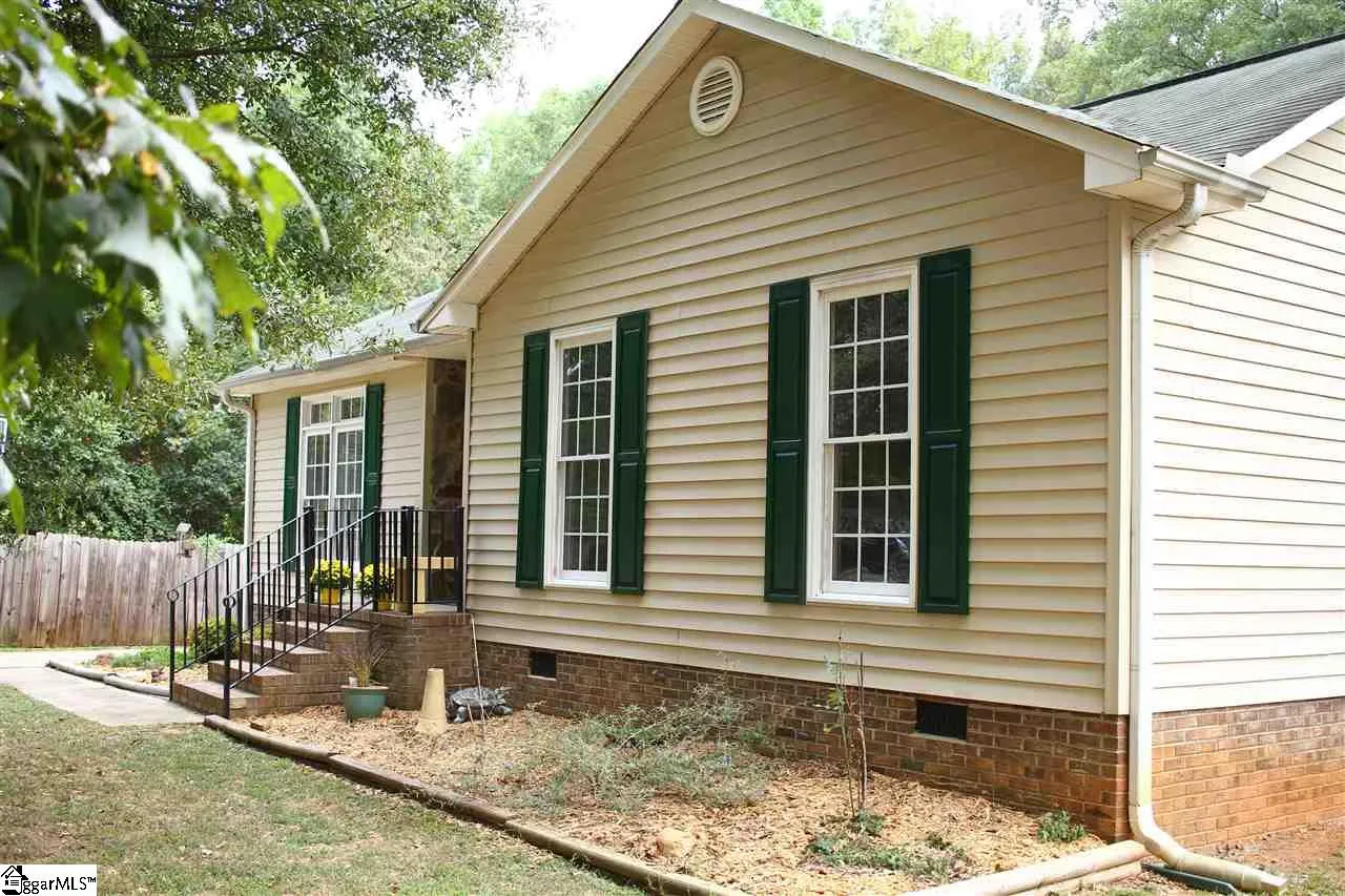 Property image 3 at 502 Idlewild Avenue, Greenville, SC 29605