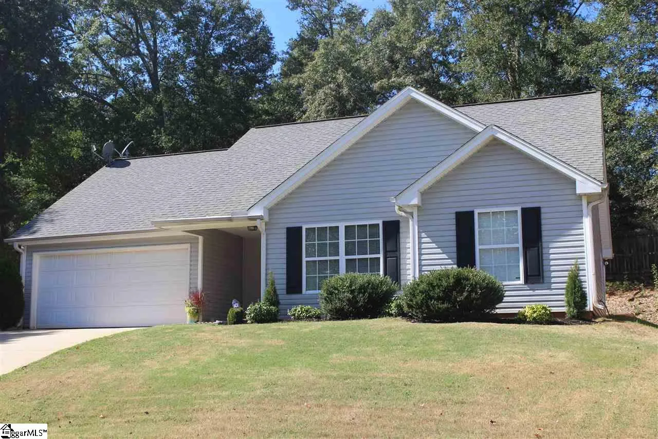 Property image 3 at 304 Rivereen Way, Simpsonville, SC 29680