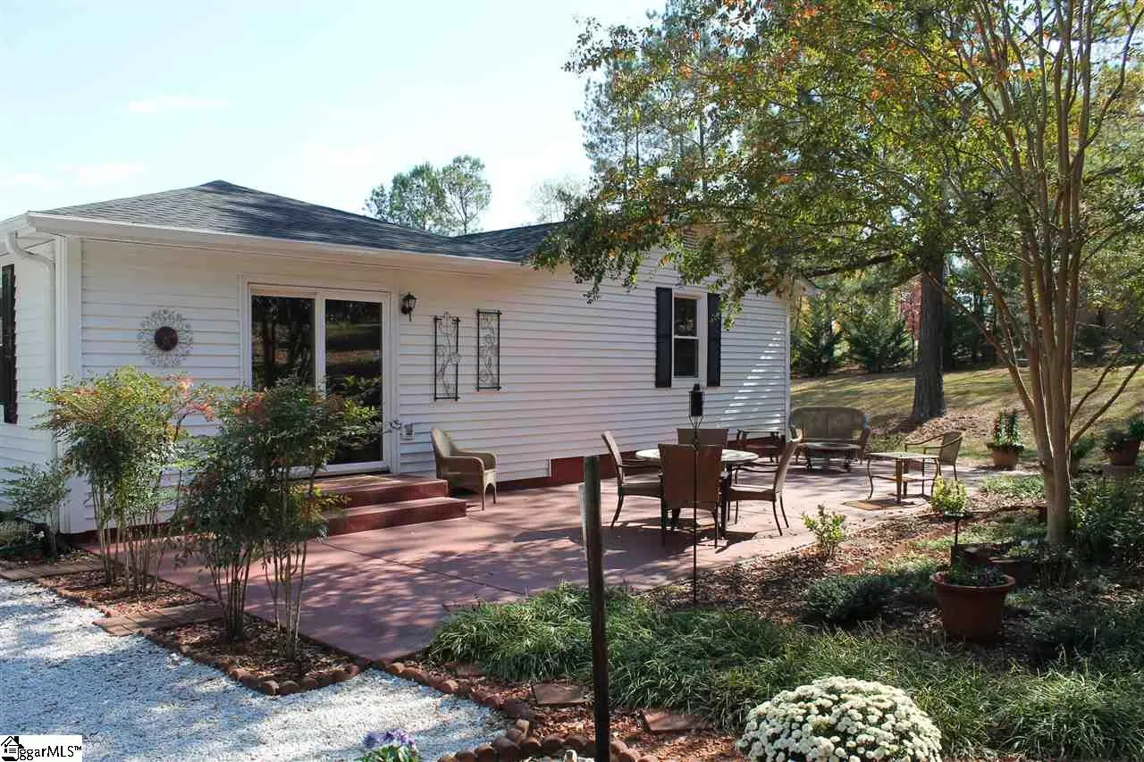 Property image 2 at 195 Huntington Drive, Liberty, SC 29657