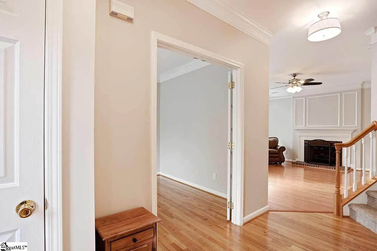 Property image 2 at 40 Willow Oak Court, Simpsonville, SC 29681