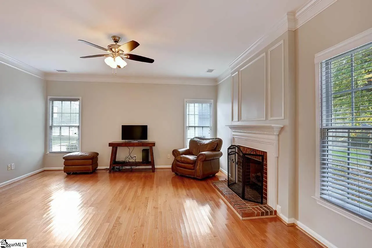 Property image 4 at 40 Willow Oak Court, Simpsonville, SC 29681