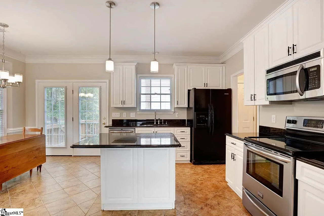 Property image 5 at 40 Willow Oak Court, Simpsonville, SC 29681