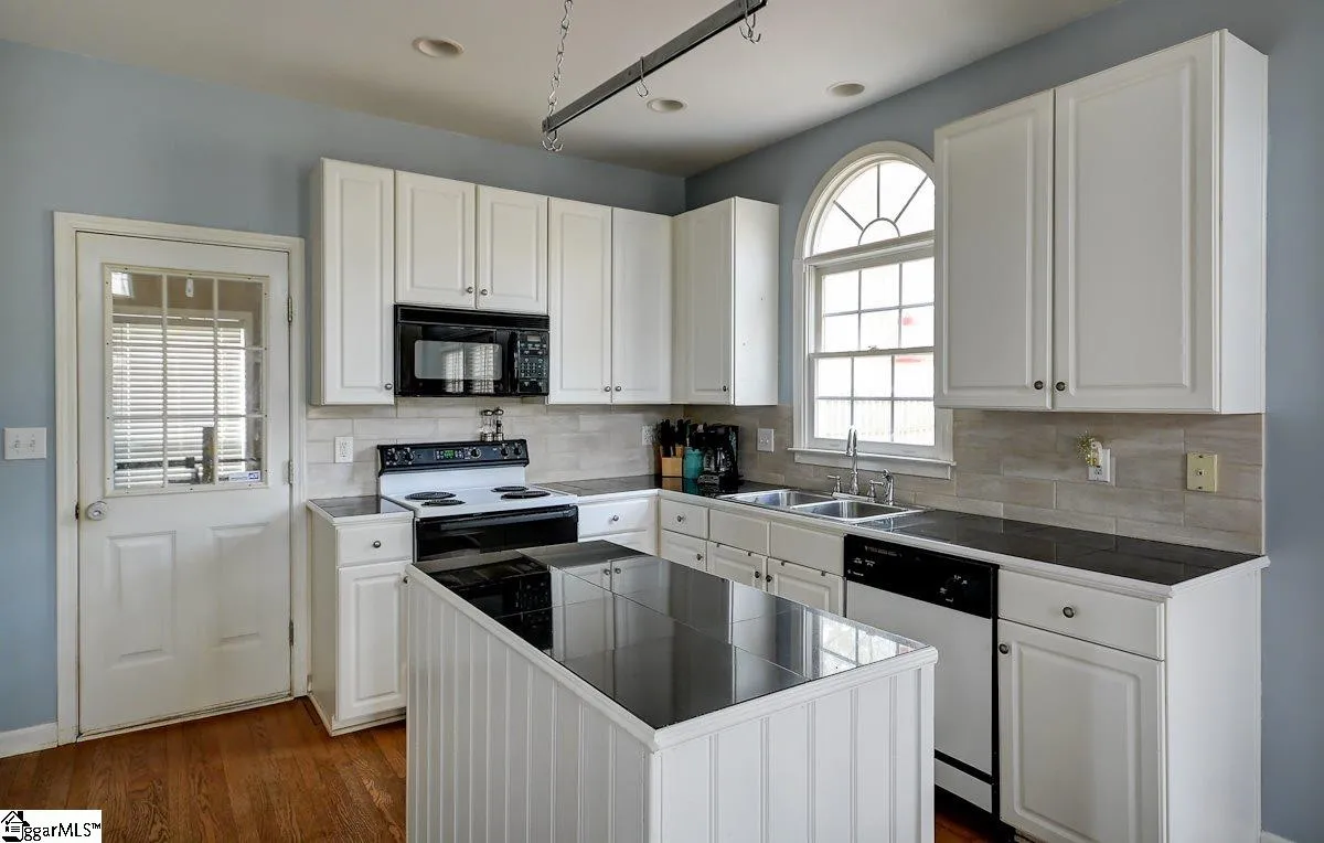 Property image 5 at 204 Hyde Park Lane, Mauldin, SC 29662