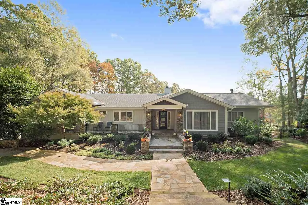 Property image 2 at 53 Forest Lane, Greenville, SC 29605