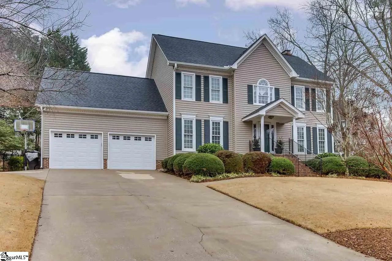 Property image 1 at 11 Sawgrass Court, Greenville, SC 29609