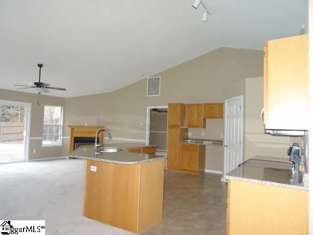 Property image 5 at 6 Wake Forest Way, Mauldin, SC 29662