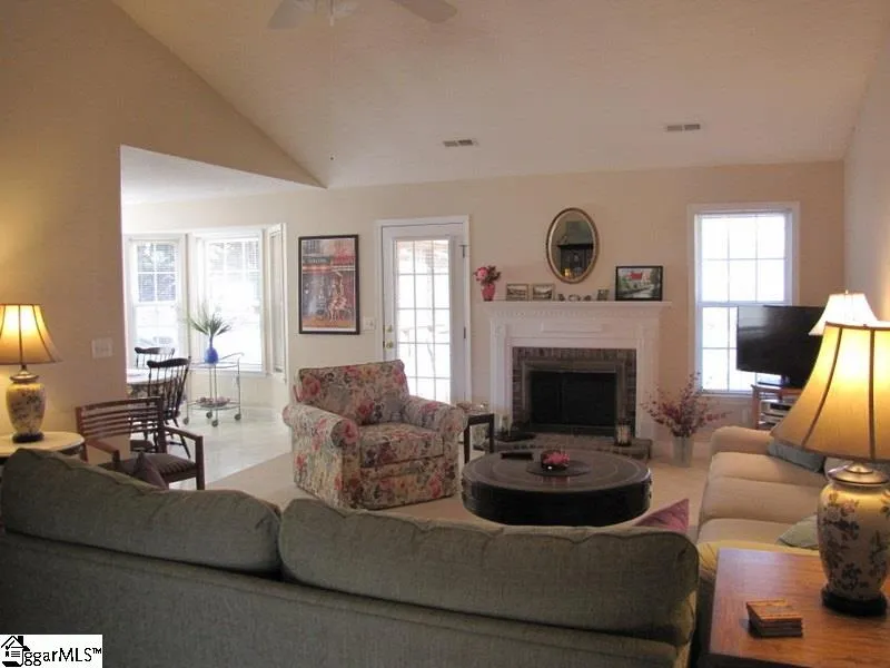 Property image 3 at 4 Baldwin Pines Court, Simpsonville, SC 29680