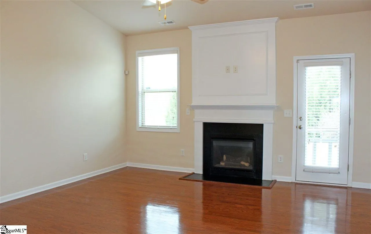 Property image 3 at 210 MAREFAIR Lane, Simpsonville, SC 29681