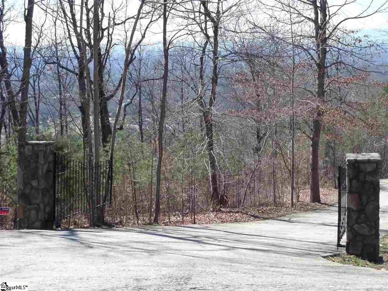 Property image 3 at 11 Altamont Road, Greenville, SC 29609