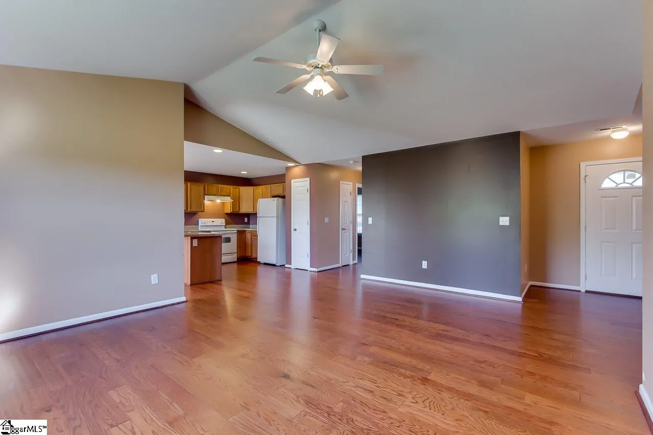 Property image 3 at 109 Care Lane, Greer, SC 29651