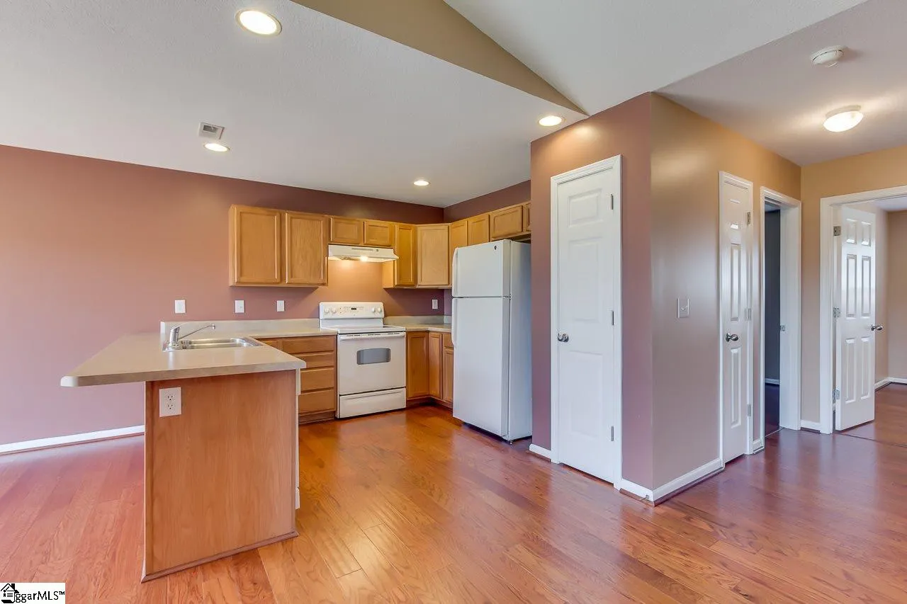 Property image 4 at 109 Care Lane, Greer, SC 29651