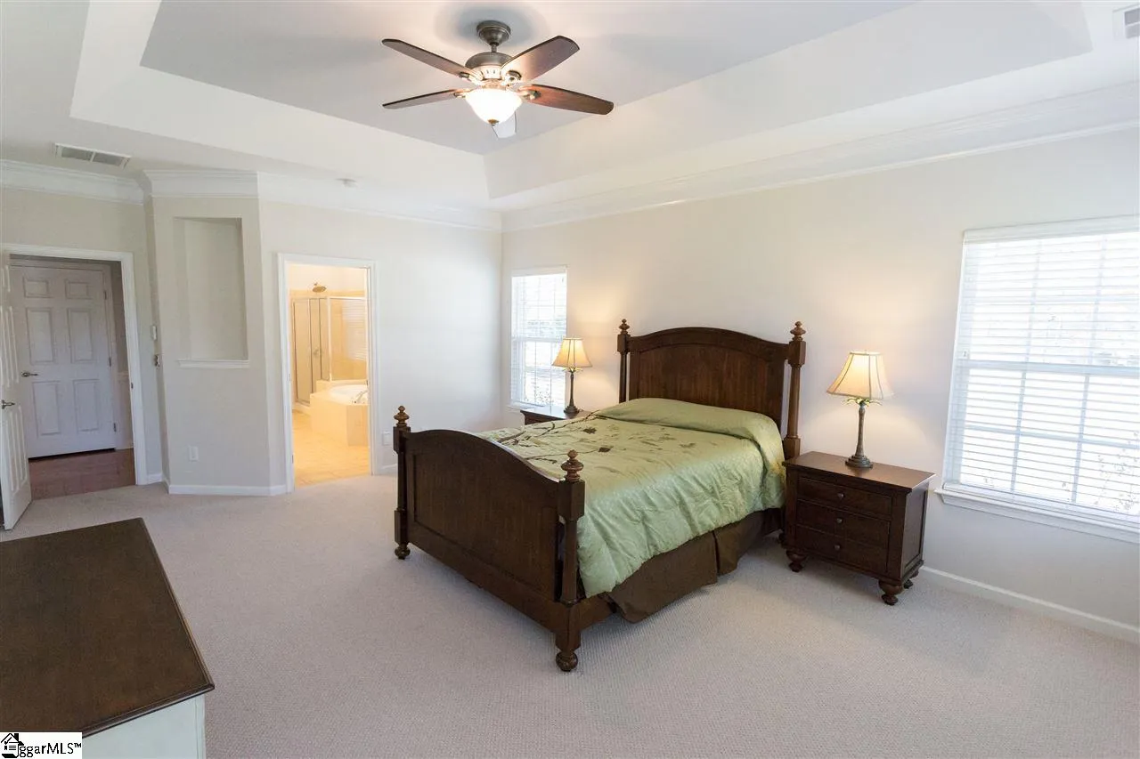 Property image 5 at 1 Spring Falls Court, Greenville, SC 29607-7101