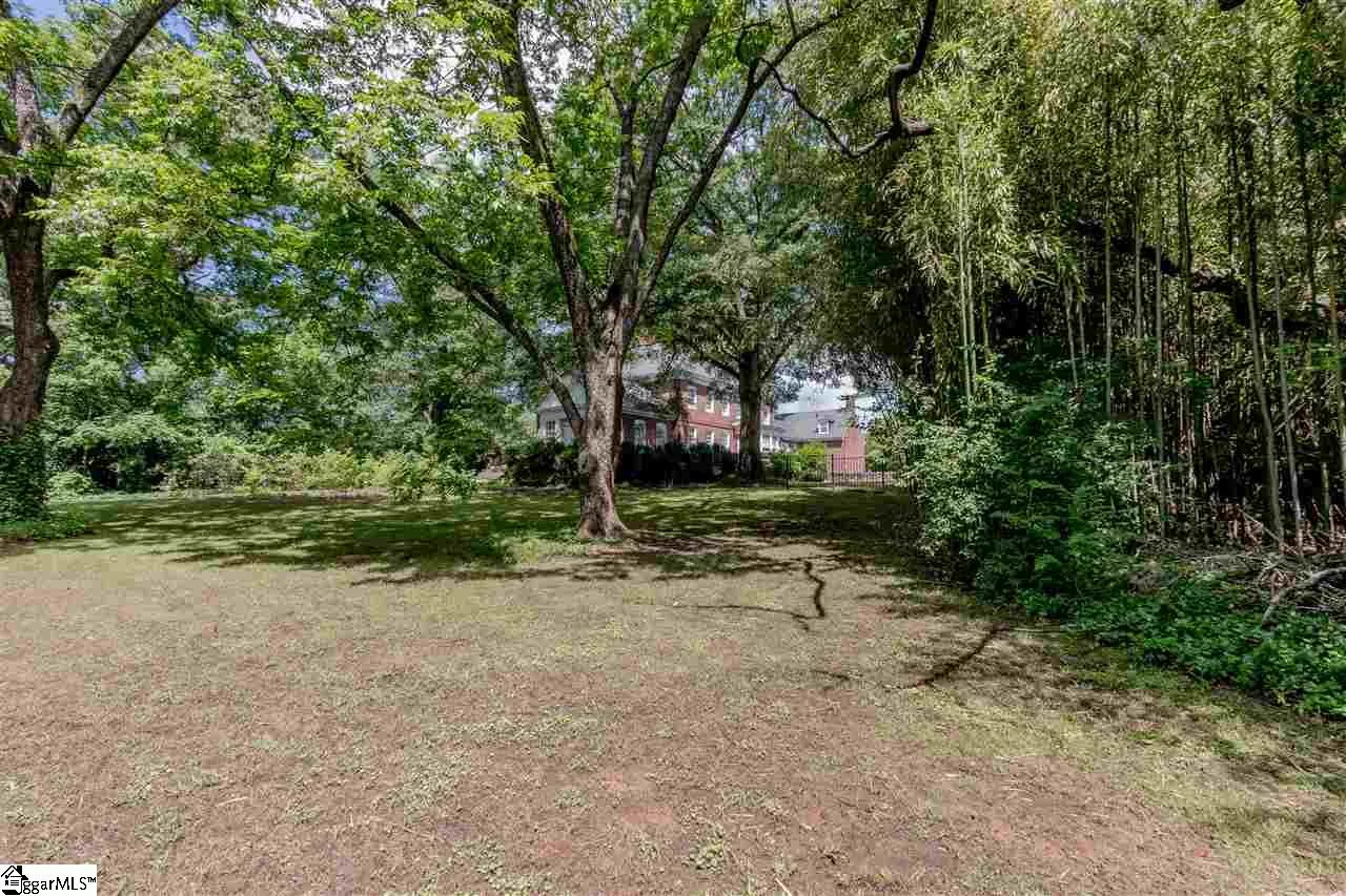 Property image 4 at 2513 Augusta Street, Greenville, SC 29605
