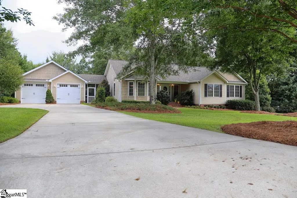 Property image 1 at 2310 Earls Bridge Road, Easley, SC 29640