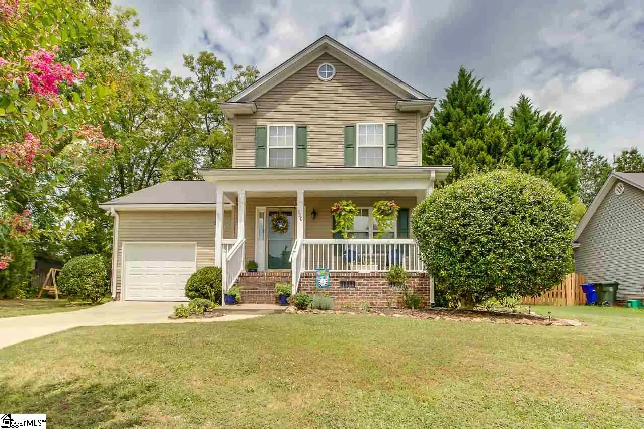 Property image 1 at 220 Neal Court, Greenville, SC 29601-1532