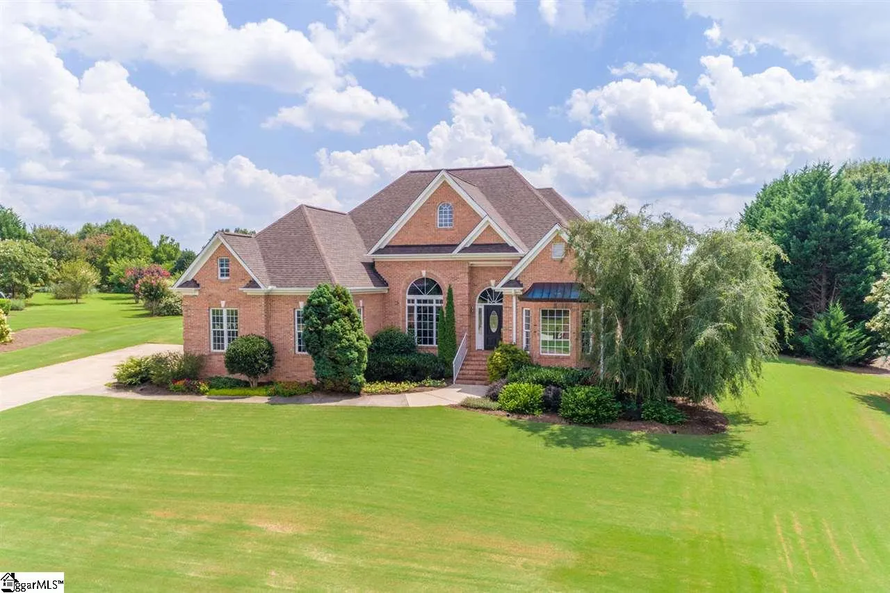 Property image 5 at 329 Crepe Myrtle Drive, Greer, SC 29651