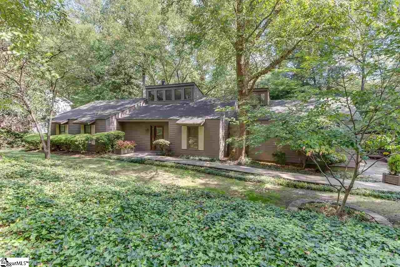 Property image 2 at 27 Forest Lane, Greenville, SC 29605
