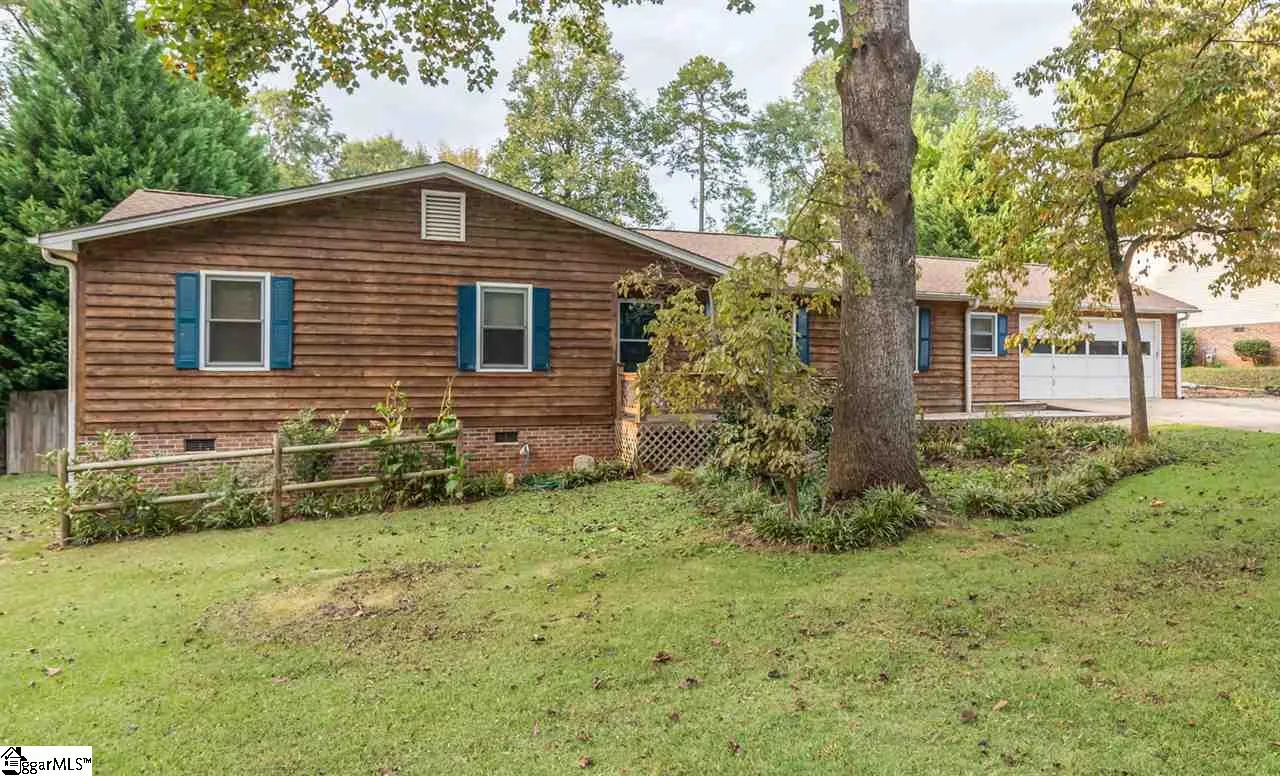Property image 2 at 802 Brentwood Way, Simpsonville, SC 29680
