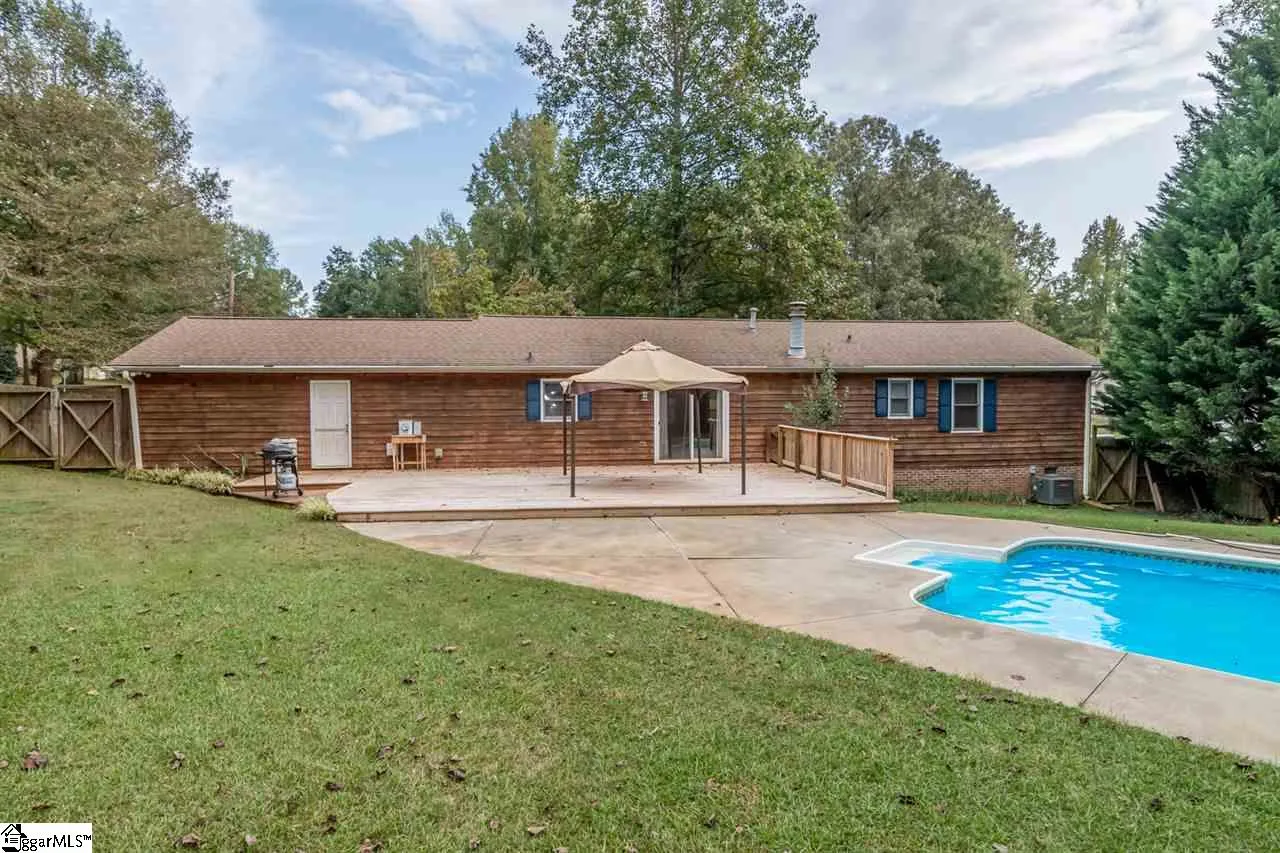 Property image 3 at 802 Brentwood Way, Simpsonville, SC 29680