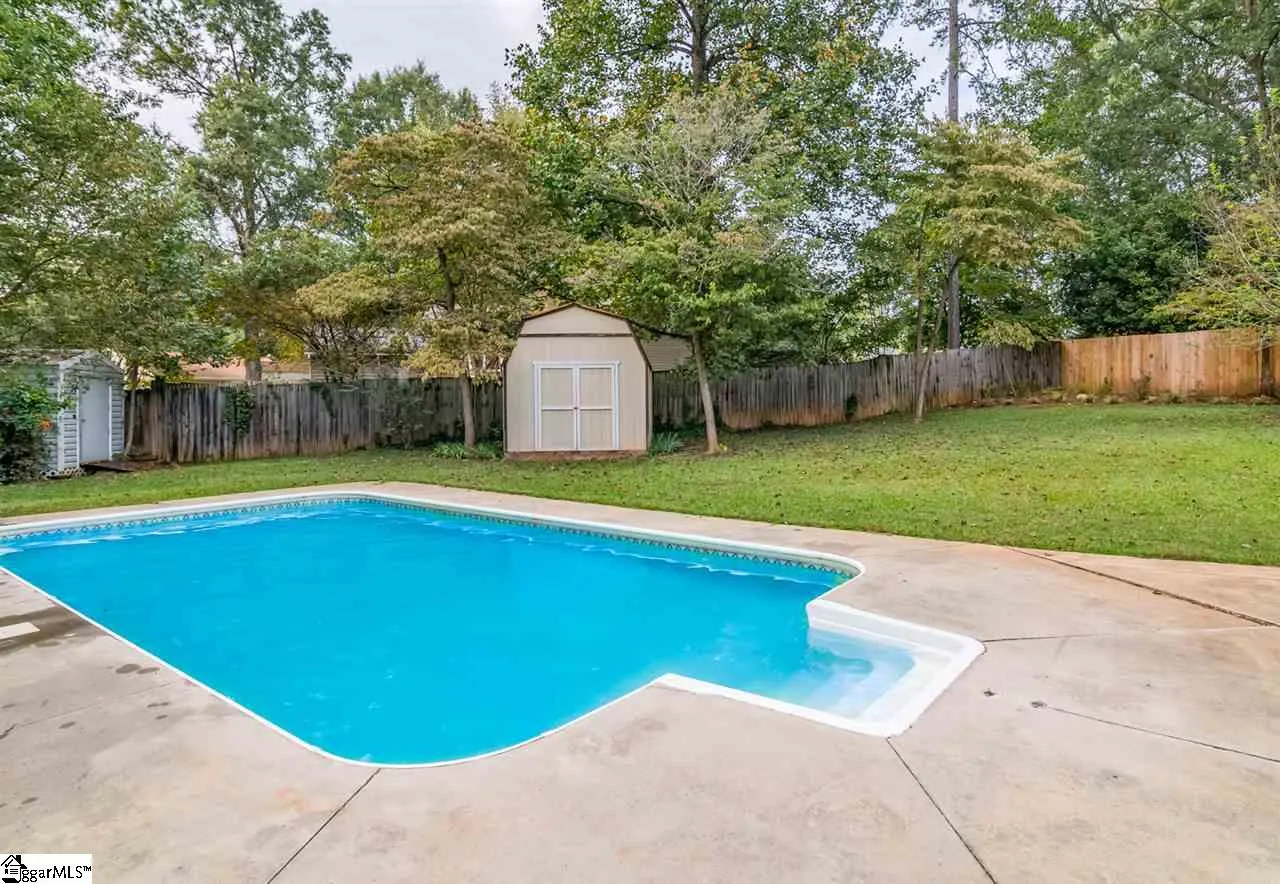 Property image 4 at 802 Brentwood Way, Simpsonville, SC 29680