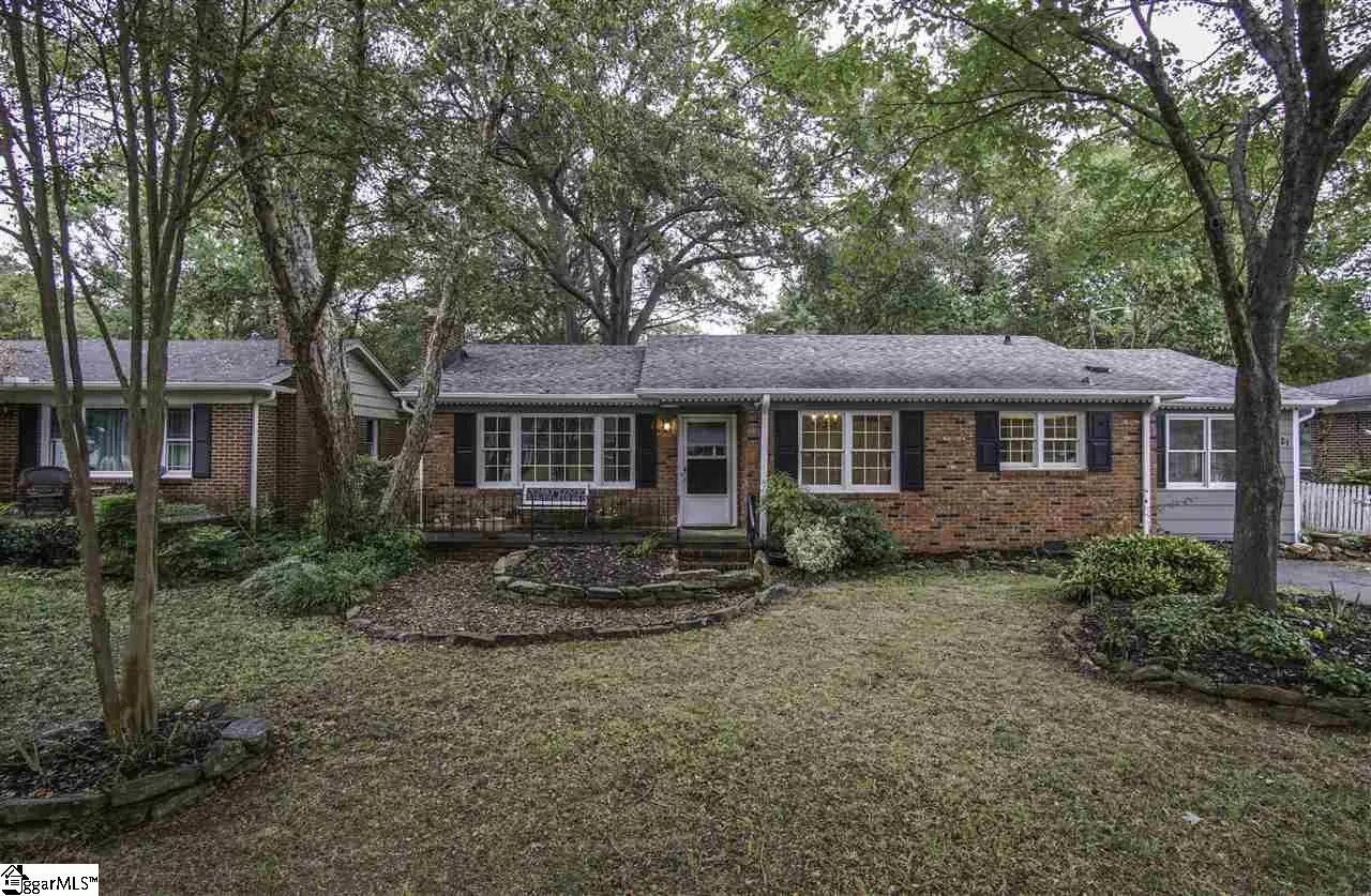 Property image 1 at 121 Forestdale Drive, Taylors, SC 29687