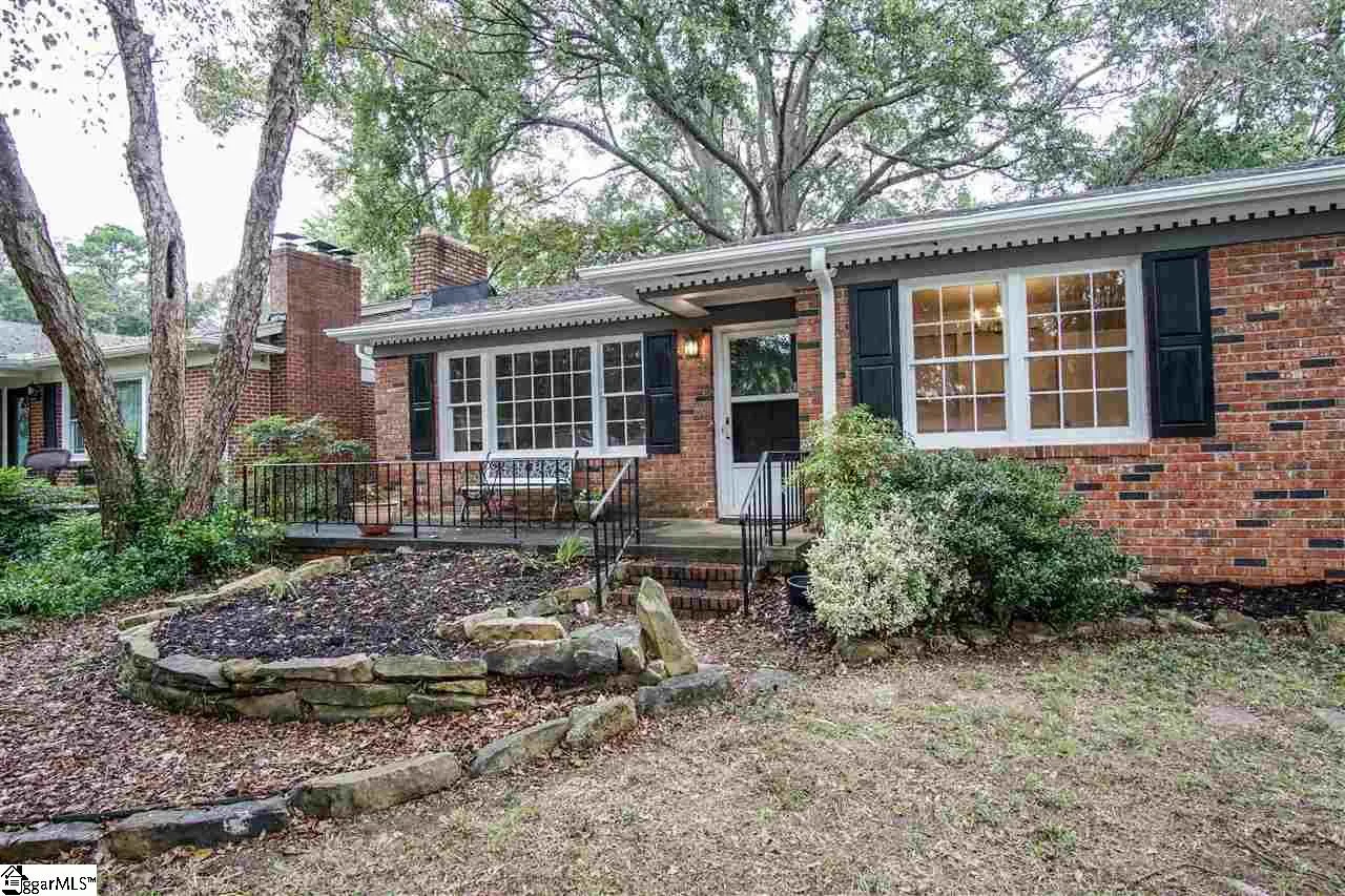 Property image 2 at 121 Forestdale Drive, Taylors, SC 29687