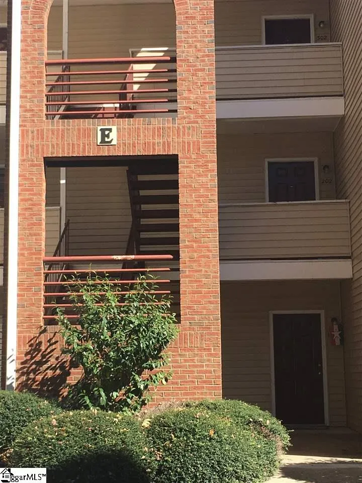 Property image 1 at 2601 Duncan Chapel Road, Greenville, SC 29617