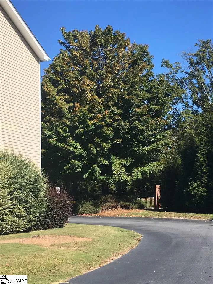 Property image 3 at 2601 Duncan Chapel Road, Greenville, SC 29617