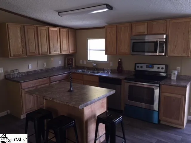 Property image 3 at 541 Thomason Road, Fountain Inn, SC 29644