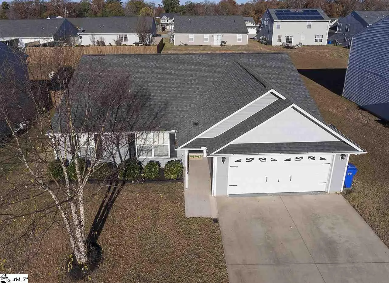 Property image 3 at 4 kavanagh Court, Greenville, SC 29611