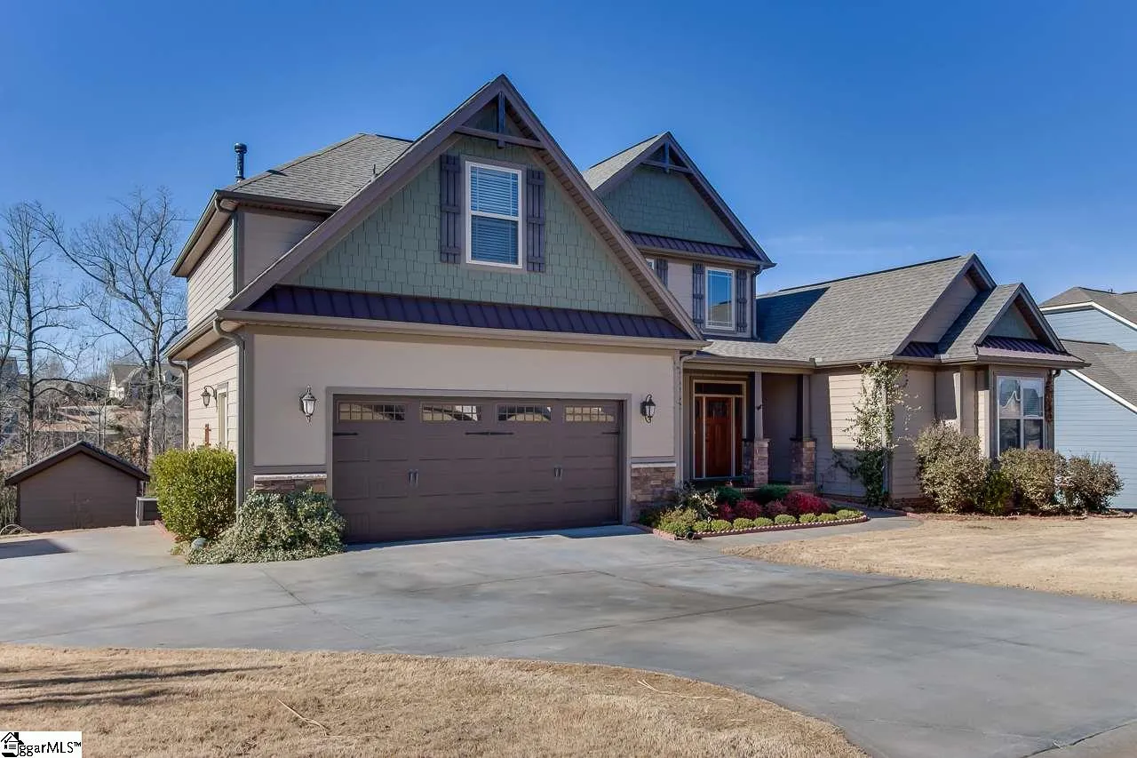 Property image 2 at 213 Castle Creek Drive, Greer, SC 29651