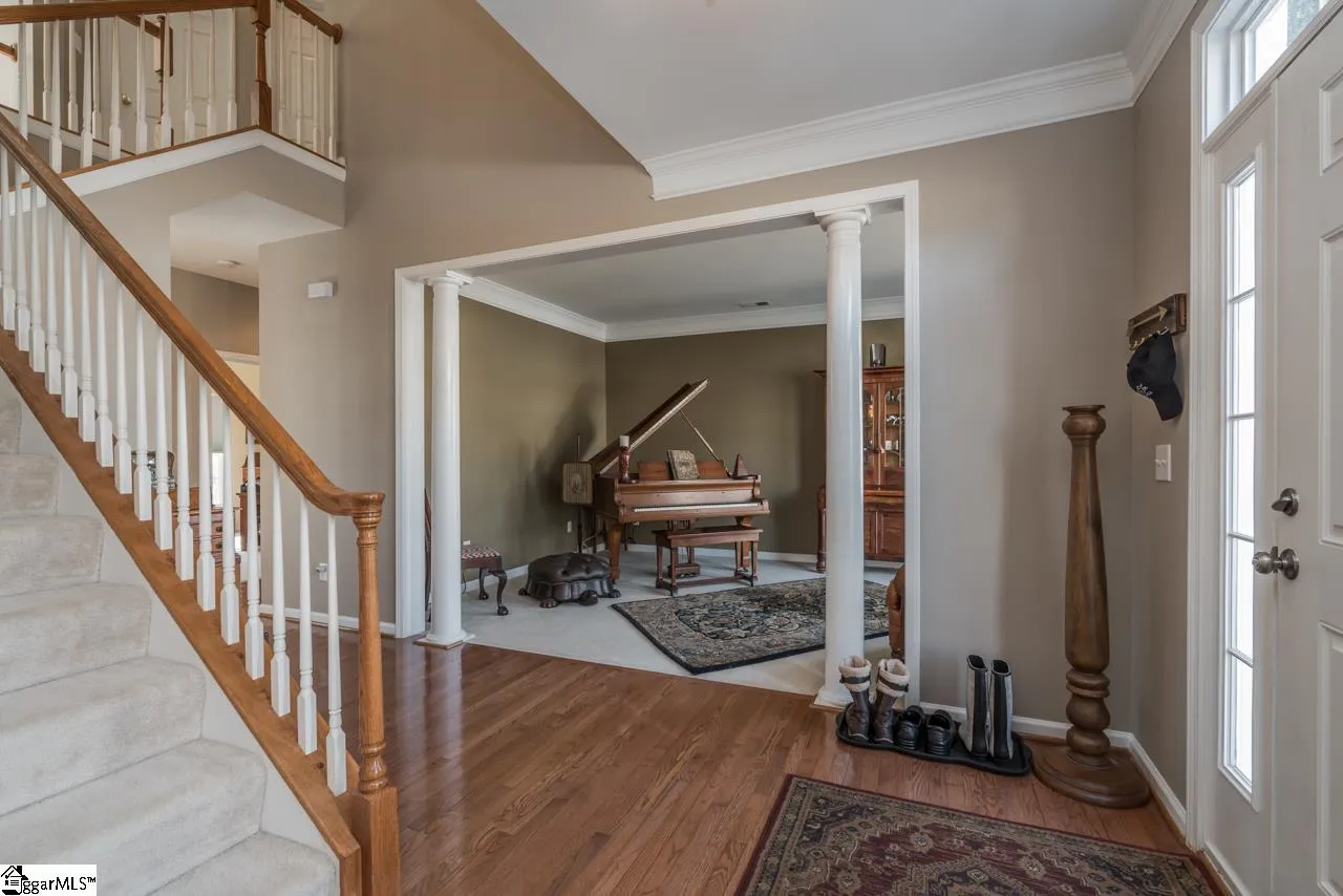 Property image 3 at 107 Winding River Lane, Simpsonville, SC 29681