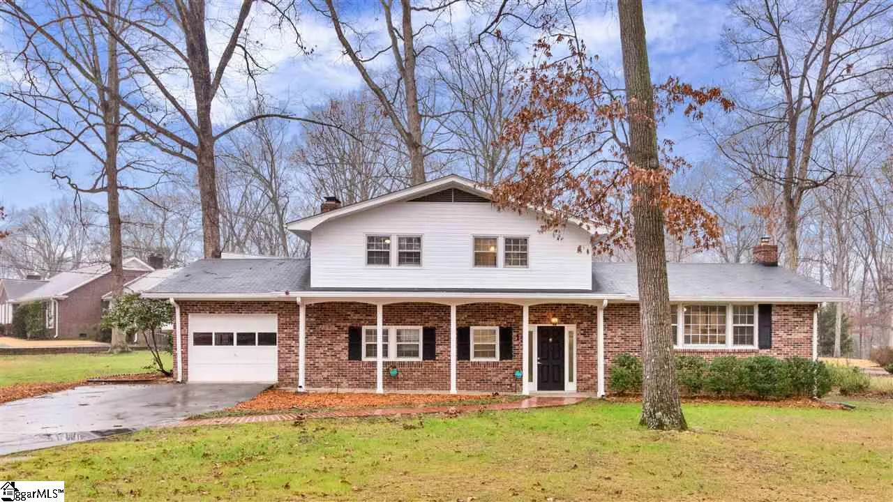 Property image 2 at 13 Kimberly Lane, Taylors, SC 29687