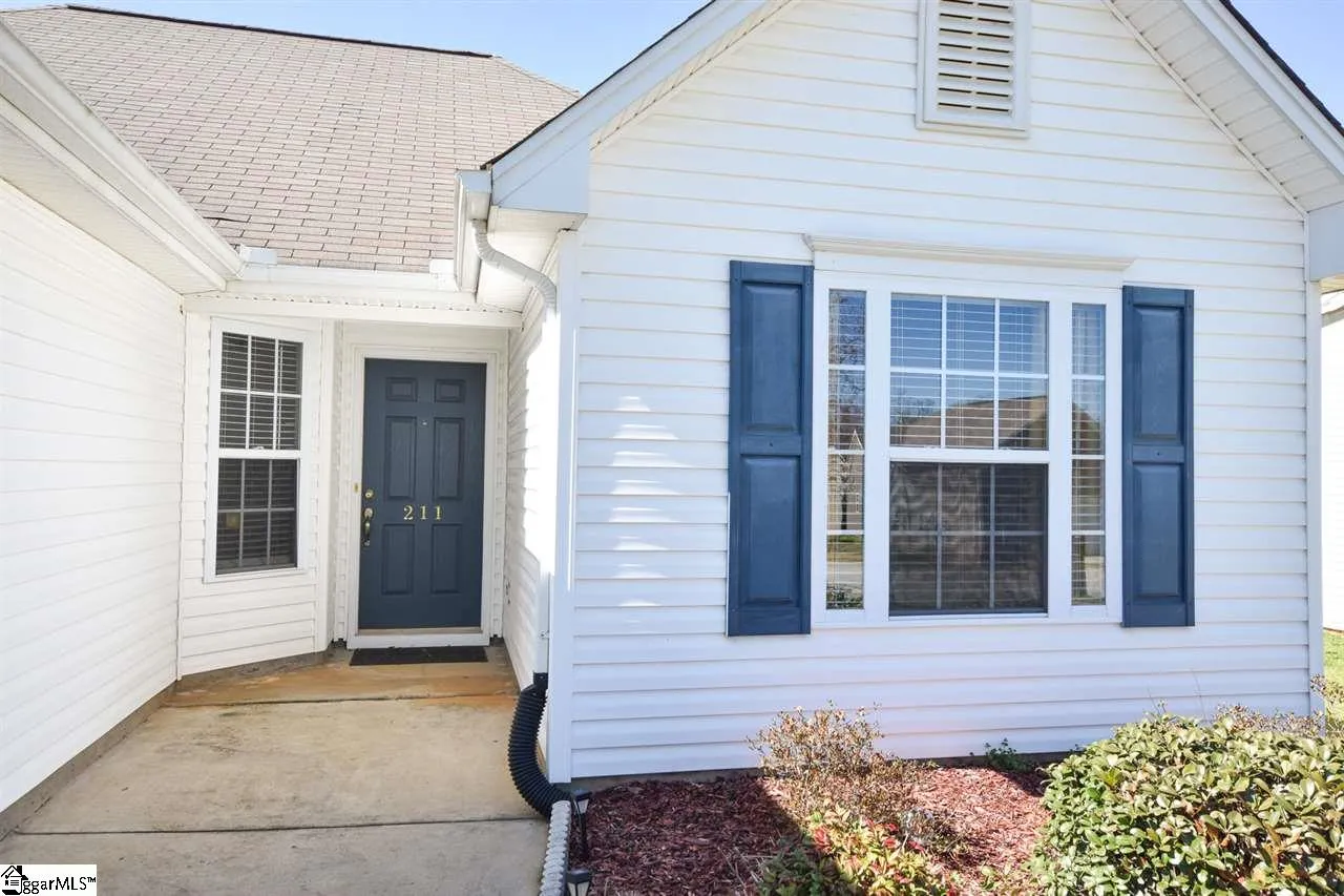 Property image 2 at 211 Bellport Drive, Greenville, SC 29607
