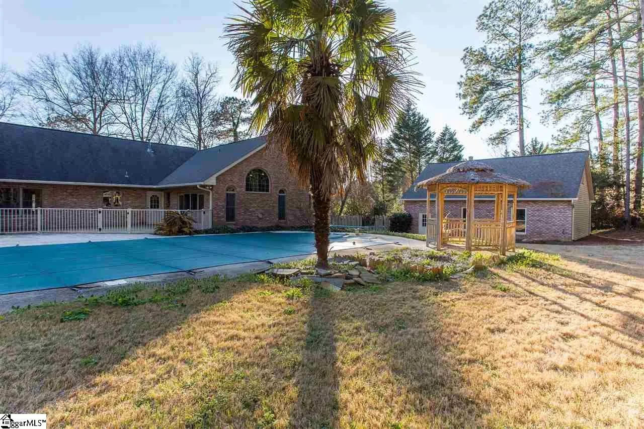 Property image 4 at 6 Cherry Field Court, Greer, SC 29651