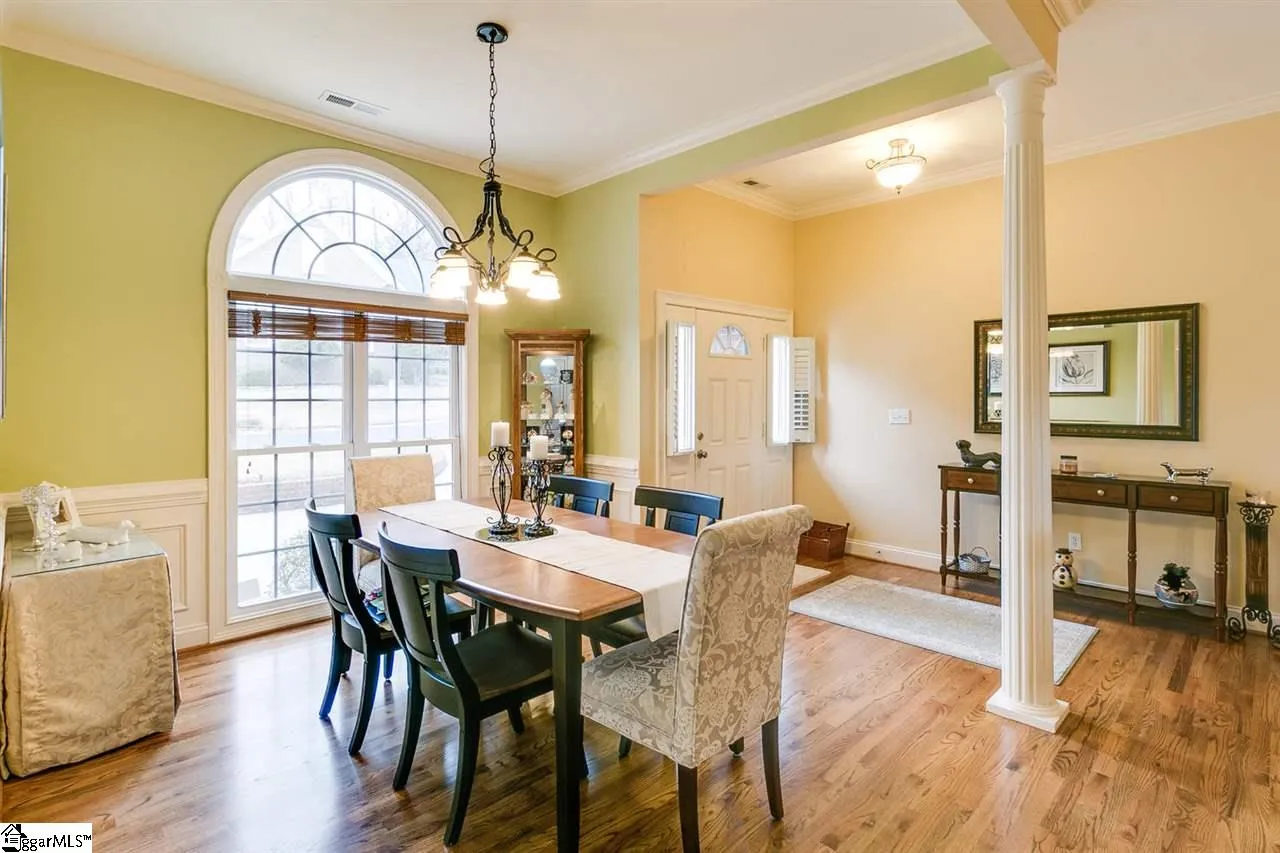 Property image 4 at 15 Belle Terre Court, Greenville, SC 29609