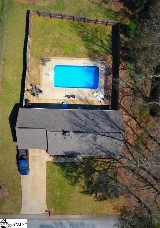 Property image 2 at 114 W Celestial Drive, Greer, SC 29651-6108