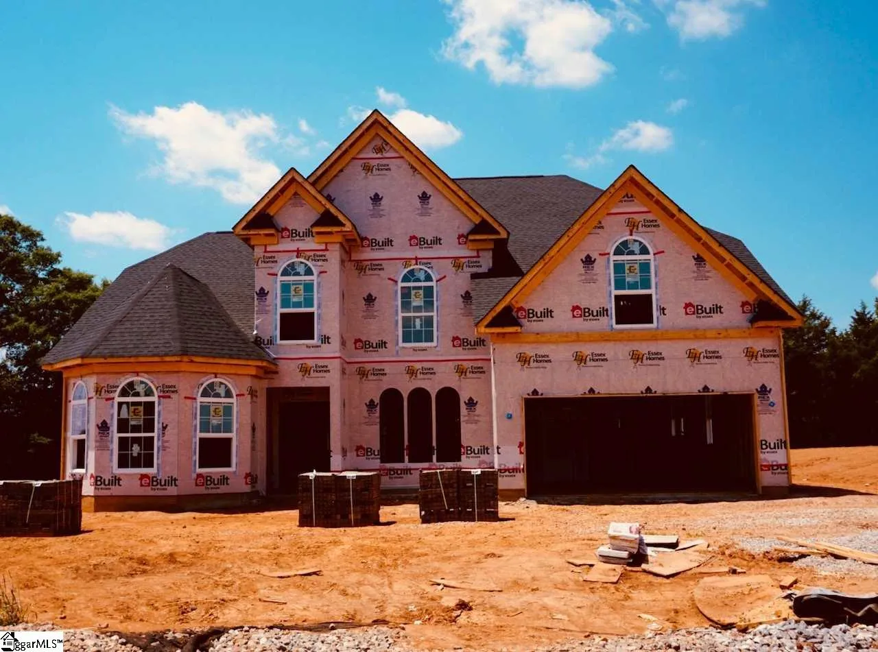 Property image 1 at 3 Lakeway Place, Simpsonville, SC 29681