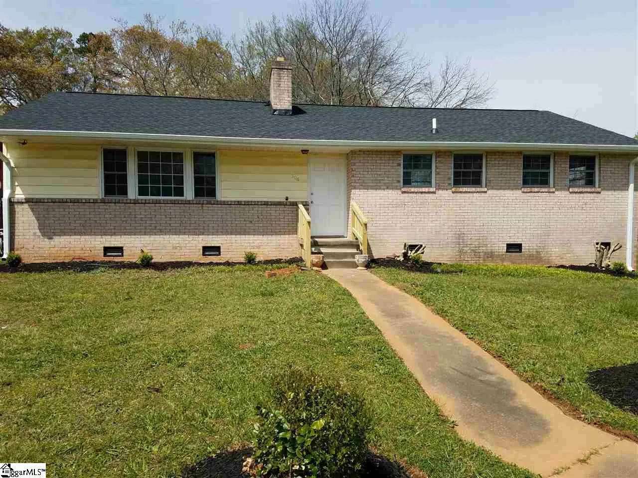 Property image 1 at 306 Pinefield Drive, Greenville, SC 29605