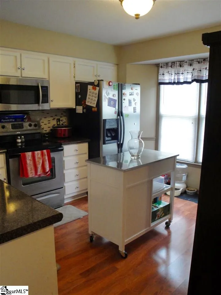 Property image 2 at 303 Laurel Tree Lane, Simpsonville, SC 29681